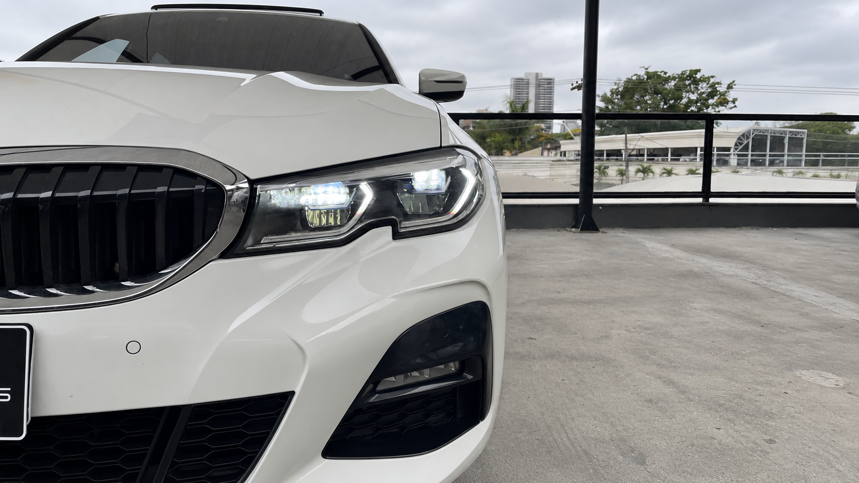 BMW 330e M SPORT 2.0 TURBO HÍBRIDO 2022 — foto 4