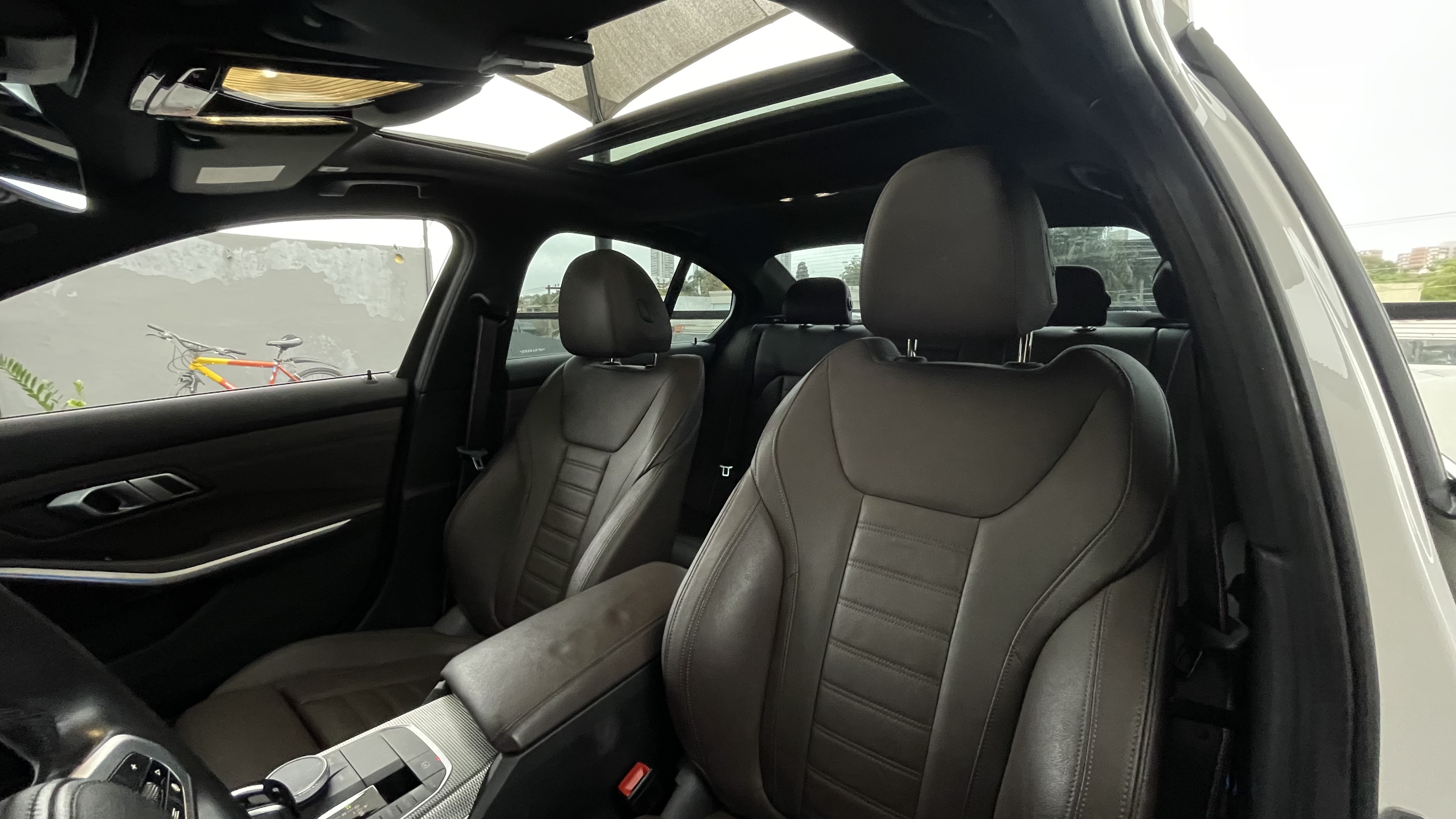 BMW 330e M SPORT 2.0 TURBO HÍBRIDO 2022 — foto 13