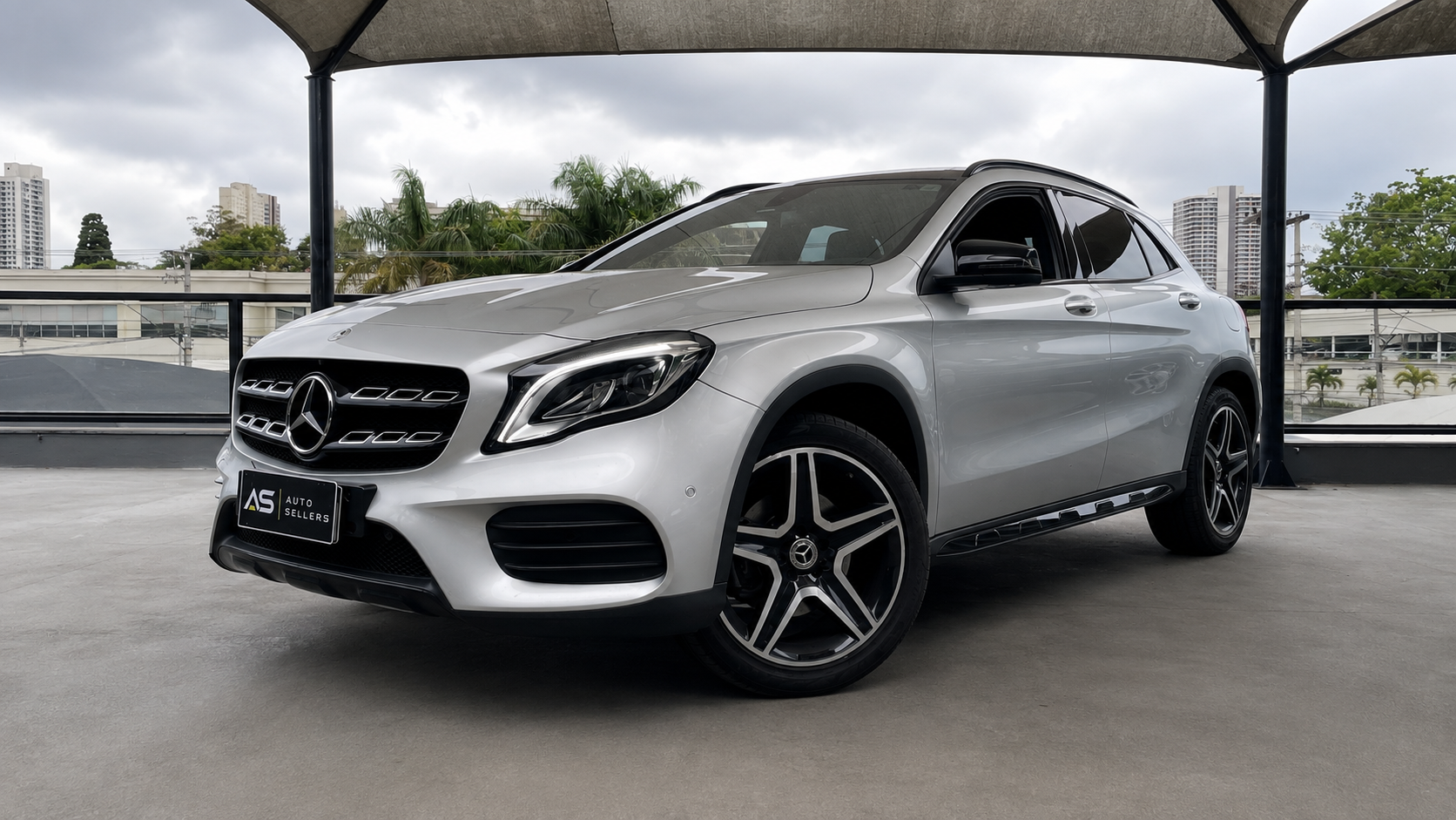 MERCEDES GLA 250 SPORT 2.0T 2020
