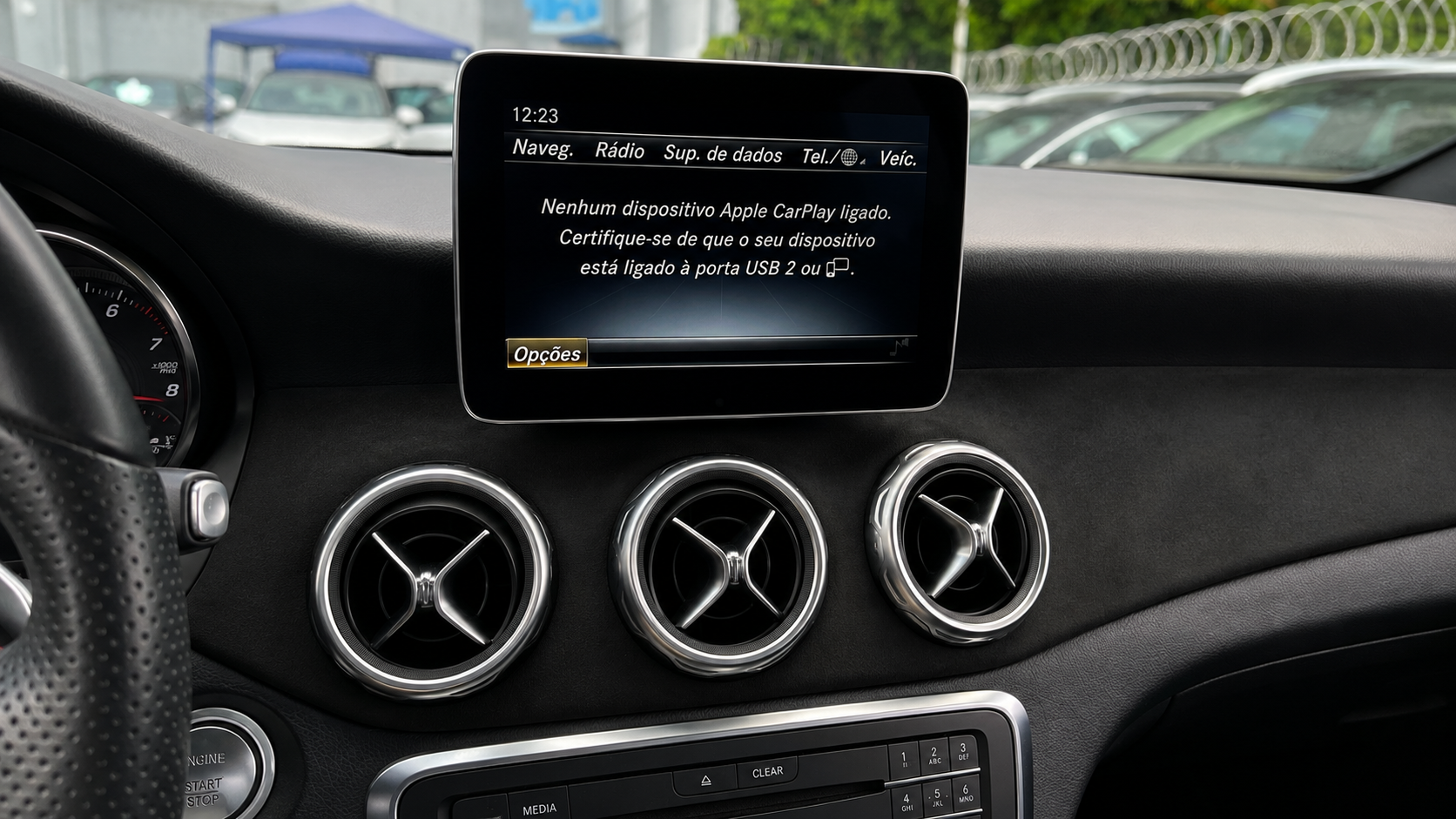 MERCEDES GLA 250 SPORT 2.0T 2020 — foto 12