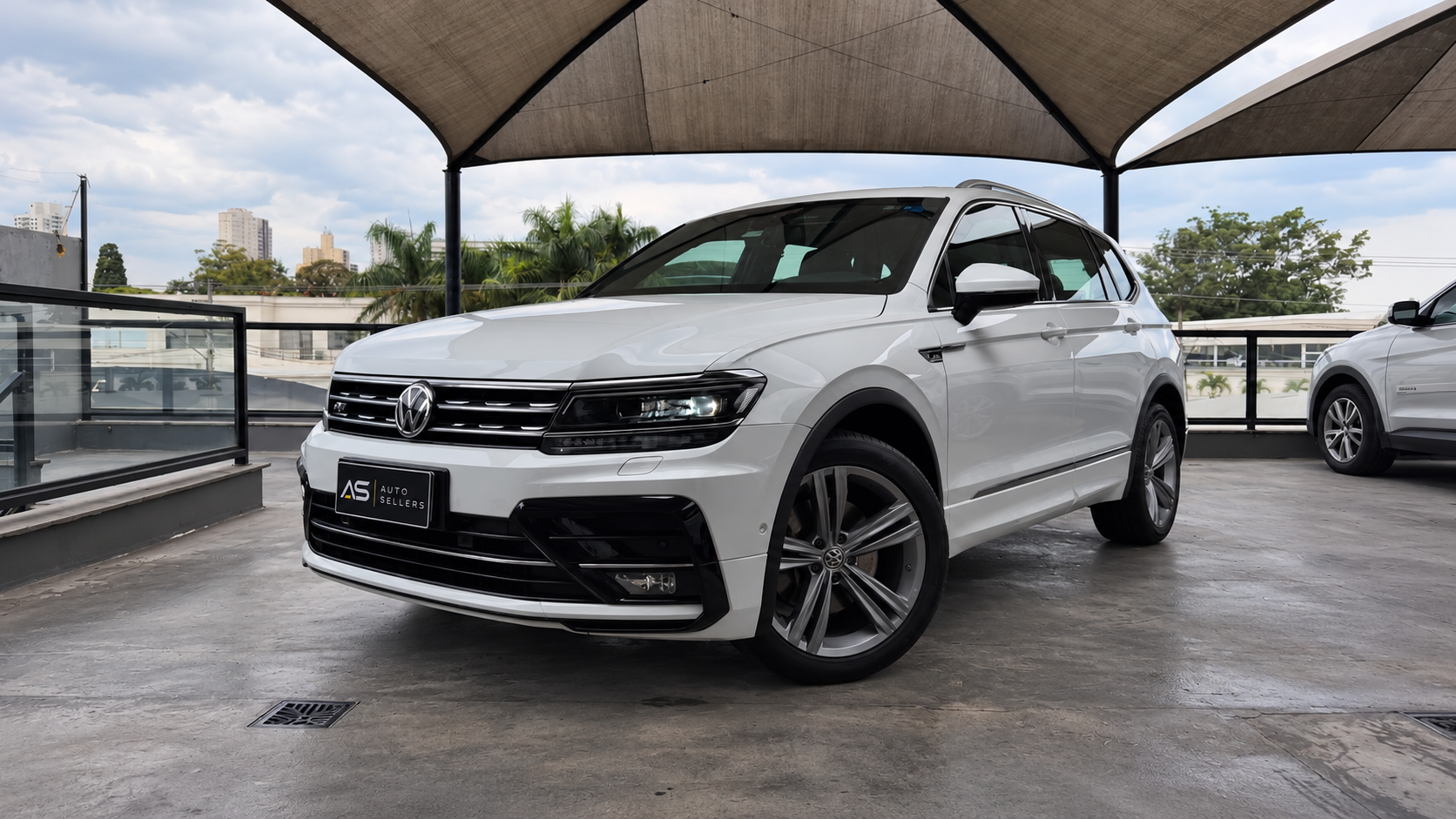 VOLKSWAGEN TIGUAN ALLSPACE R-LINE 2018