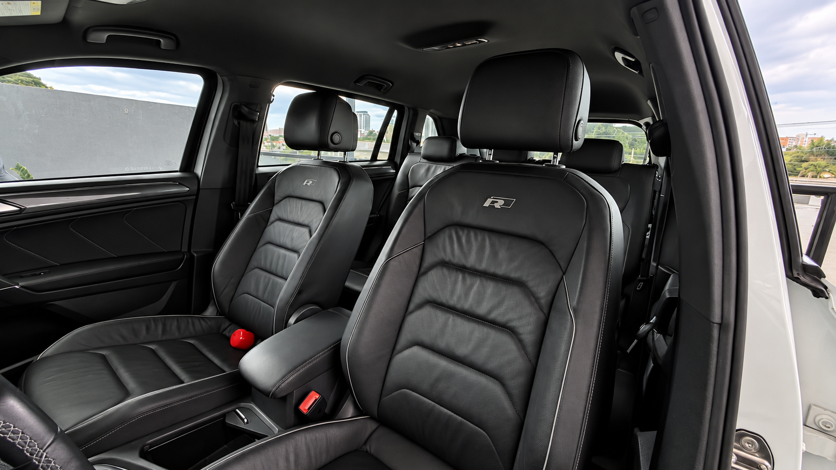 VOLKSWAGEN TIGUAN ALLSPACE R-LINE 2018 — foto 11