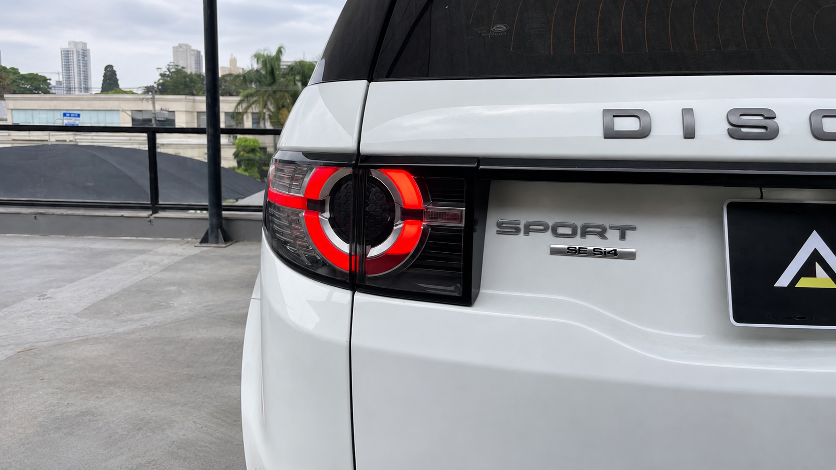 LAND ROVER DISCOVERY SPORT SE 2016 — foto 8