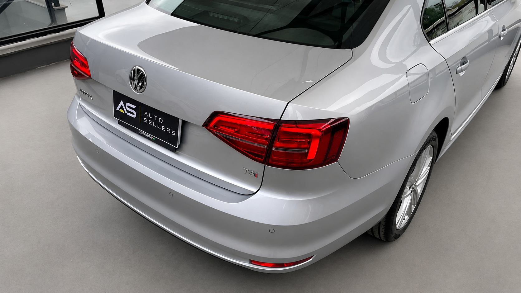 VOLKSWAGEN JETTA HIGHLINE 2016 — foto 7