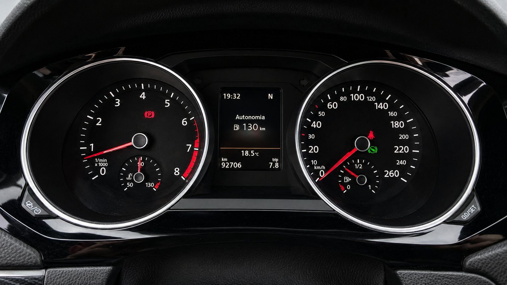 VOLKSWAGEN JETTA HIGHLINE 2016 — foto 11