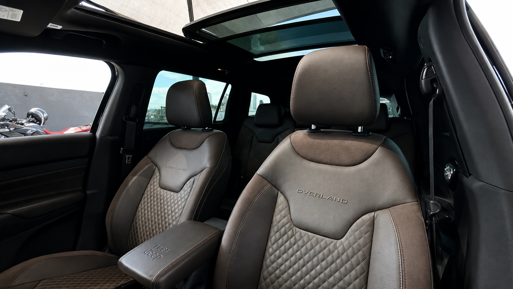JEEP COMMANDER OVERLAND T270 1.3T 2023 — foto 15