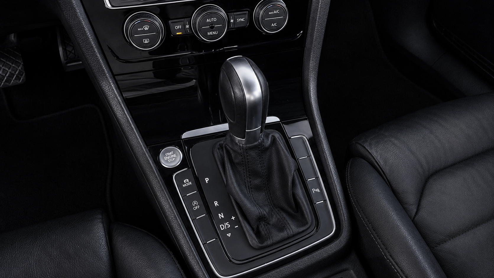 VOLKSWAGEN GOLF HIGHLINE 1.4 TSI 2017 — foto 14