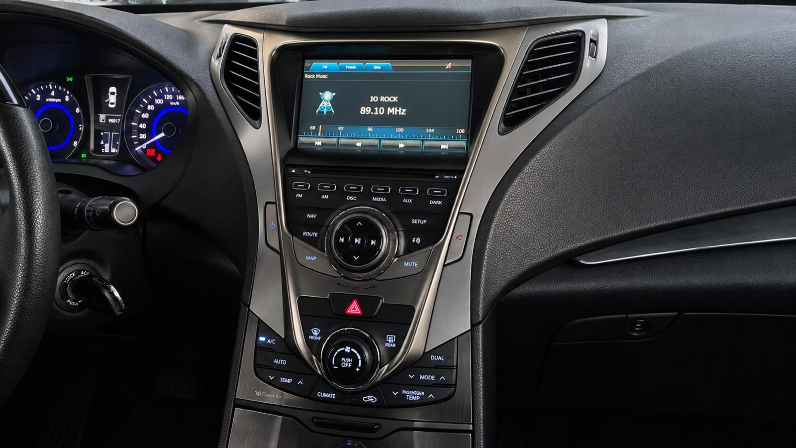 HYUNDAI AZERA 3.0 V6 2015 — foto 11