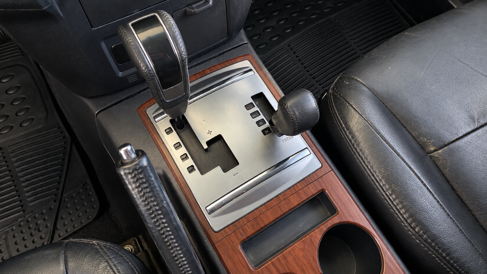 MITSUBISHI PAJERO FULL GLS 3.2 TURBO 2008 — foto 13