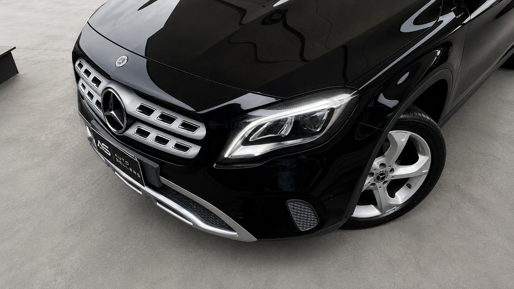 MERCEDES GLA 200 ADVANCE 1.6T 2018 — foto 3